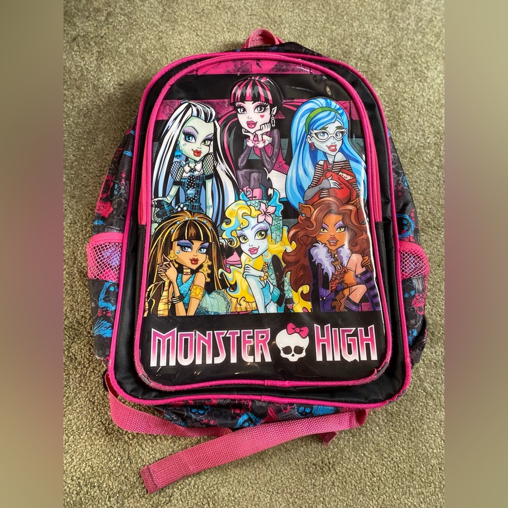 🦇Cute monster high book bag💕